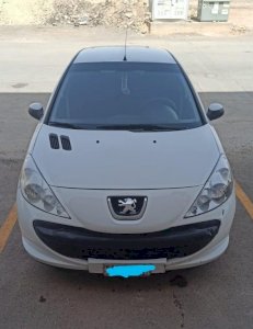  بيجو 206 مودل 2011 للبيع