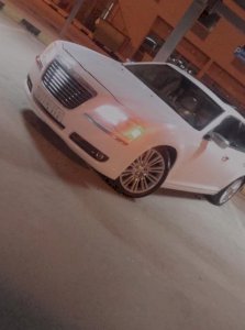للبيع كرايزلر c300  مودل  2011