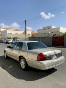 للبيع فورد ماركيز 2007