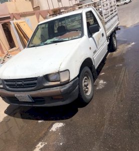 للبيع ايسوزو  2000