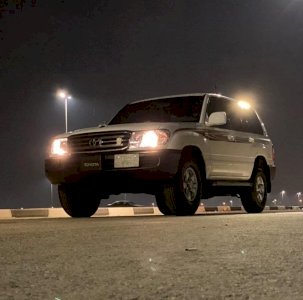للبيع تويوتا لاند كلوزر 2001 
