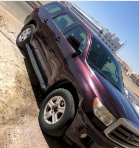 للبيع سكويا 2012