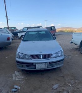 للبيع نيسان صني  2002