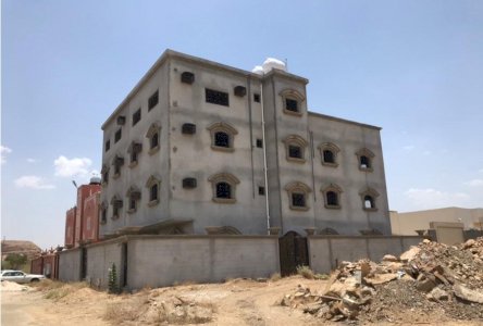 للبيع عمارة بمحايل عسير الحيلة الشرقي
