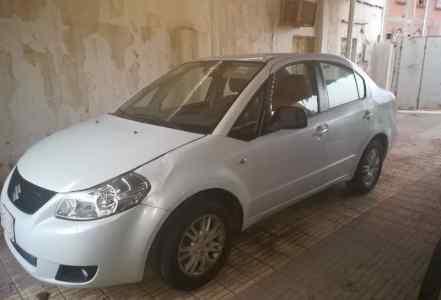 للبيع سوزوكي SX4 موديل 2010