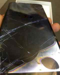 للبيع جهاز هواوي بي سمارت 64GB شاشته مكسورة