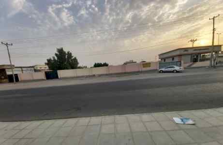 | أرض استثماريه داخلها داخله 3 وحدات سكنية ||
