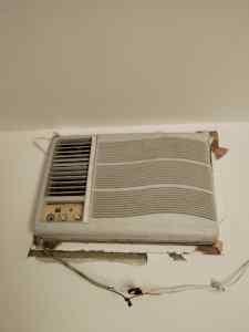 شراء اثاث مستعمل شمال الرياض 0534083351